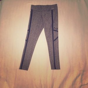 Victoria’s Secret PINK grey & black leggings M
